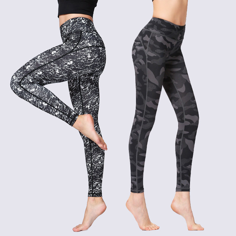 112. Camouflage print high-waisted, tight-fitting, butt-lifting athletic leggings