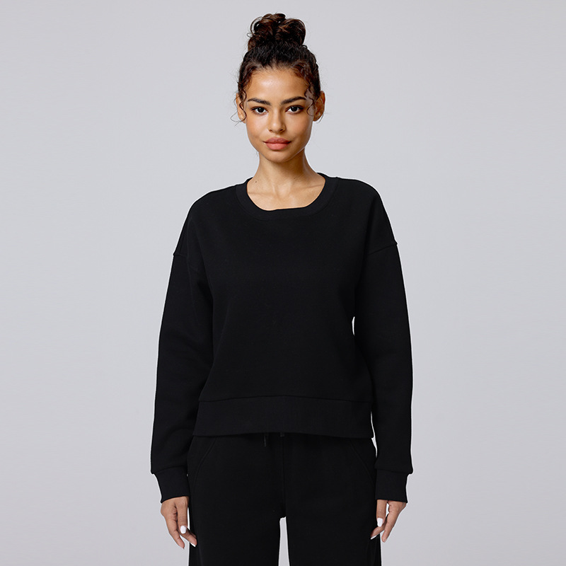 122. Loose-fitting round neck long-sleeved yoga outfit