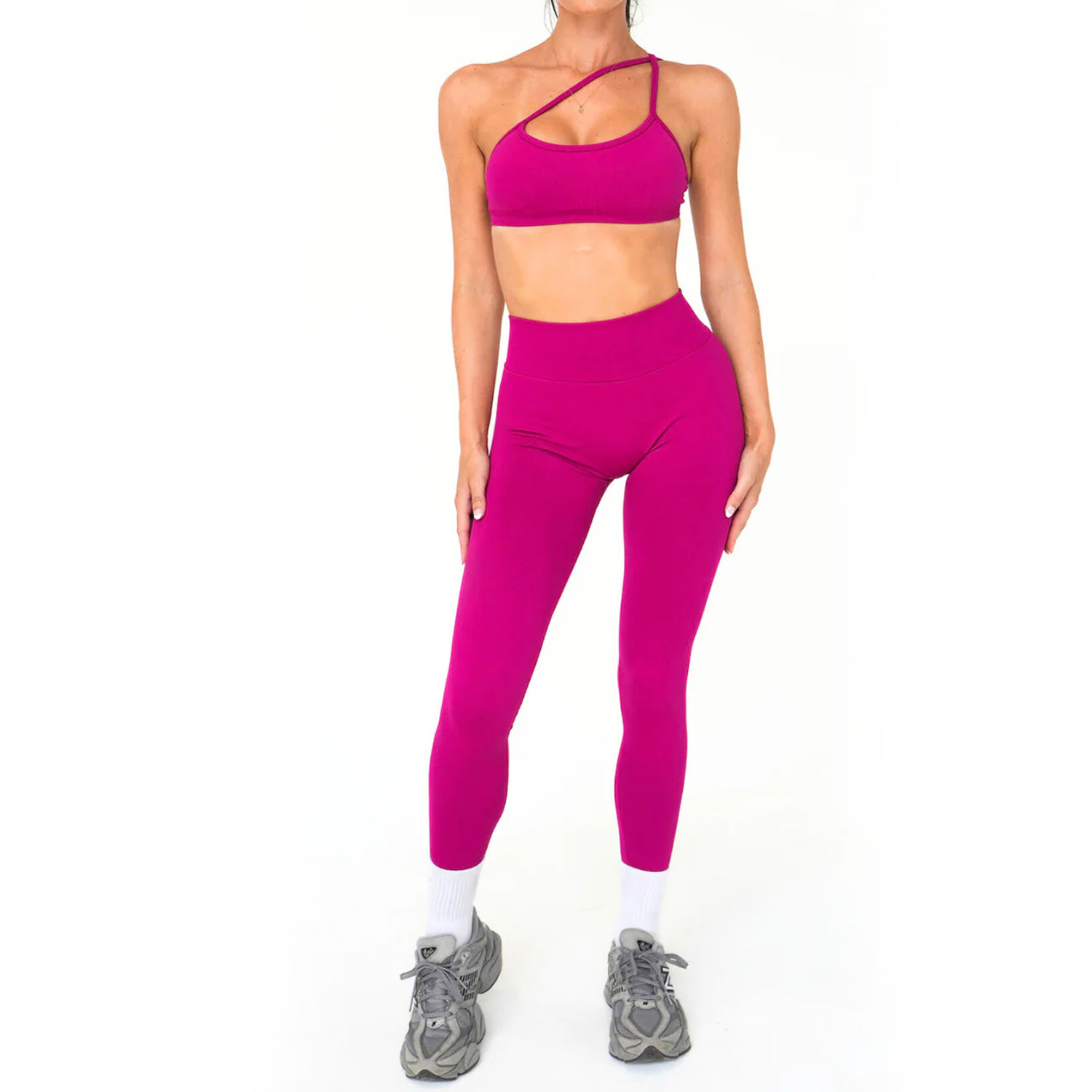 257. Slimming, quick-drying fitness wear with a fitted waist.
