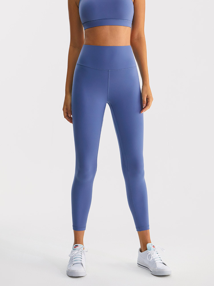267. Breathable, brushed stretch athletic leggings