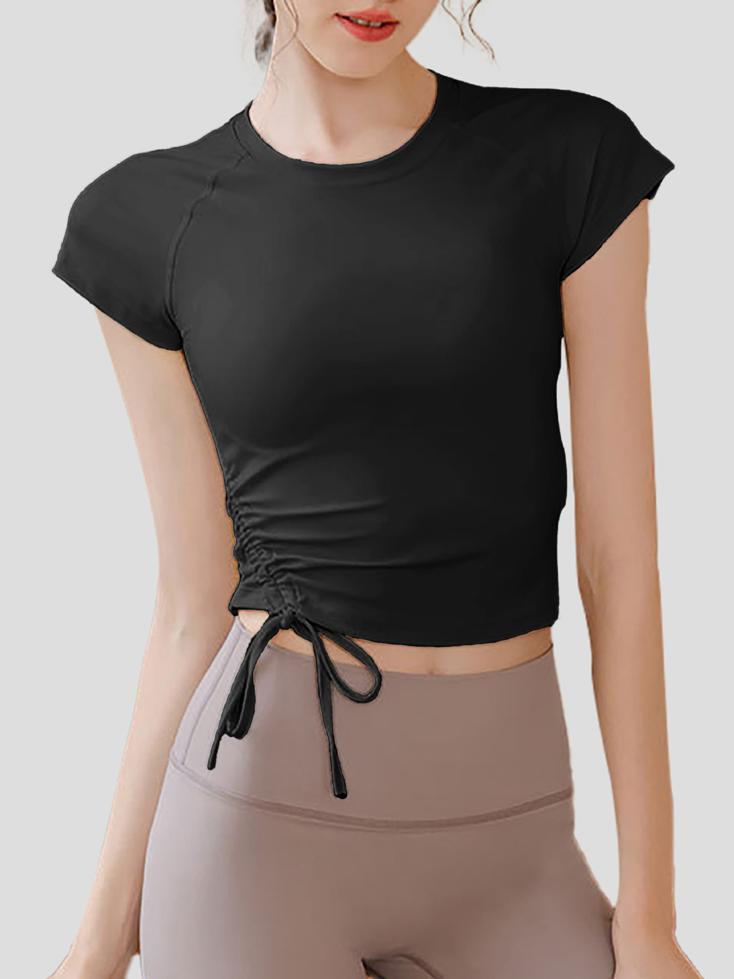 279. Breathable, quick-drying running and exercise compression shirt