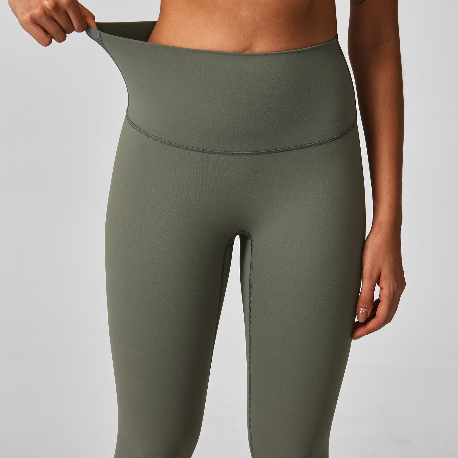 325. Double-sided brushed yoga pants
