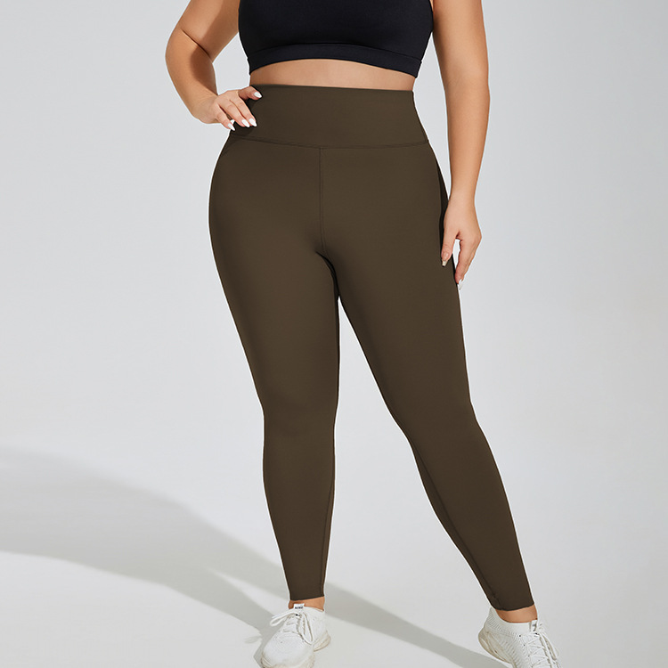 348. Plus-size slimming yoga wear and yoga pants